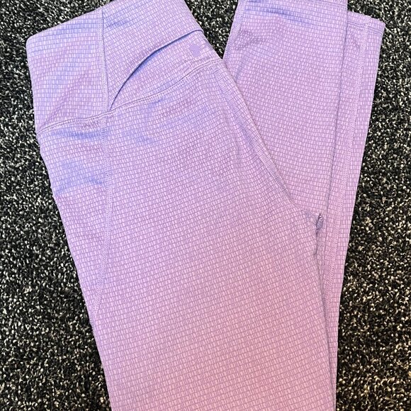 Under Armour Women's Cropped Purple Leggings Size Small - Picture 6 of 6